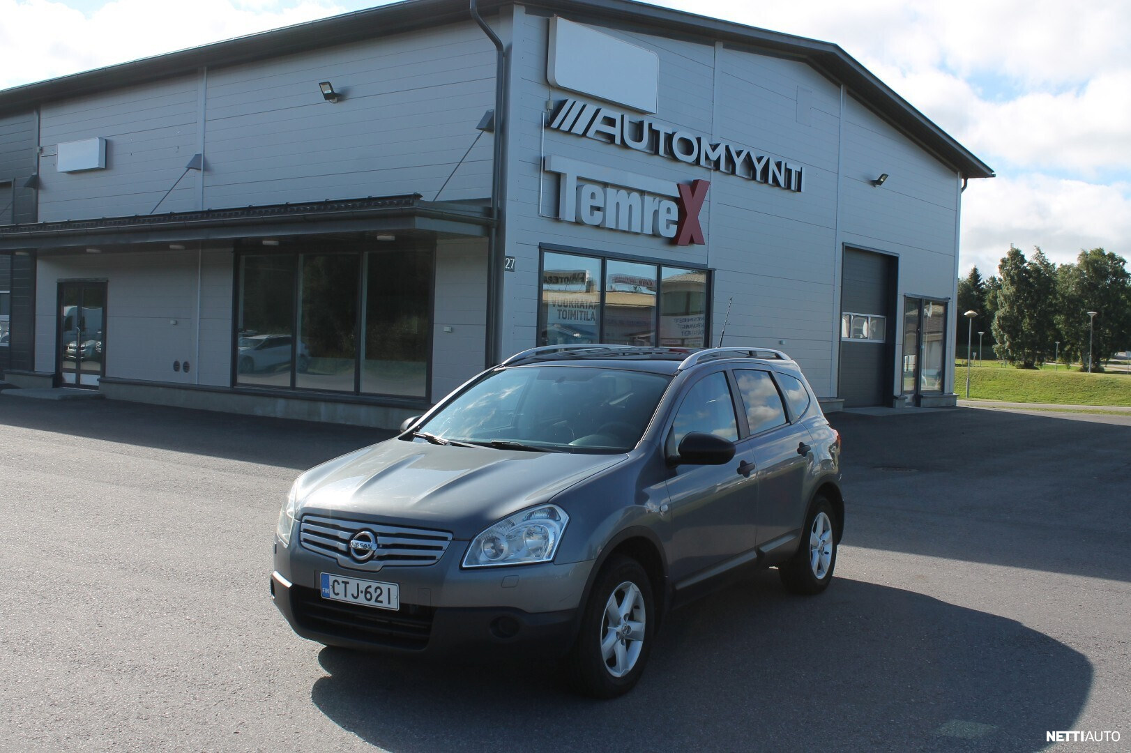 Nissan Qashqai+2