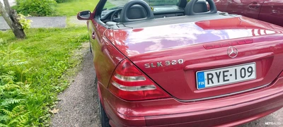 Mercedes-Benz SLK 2001, photo 2/2