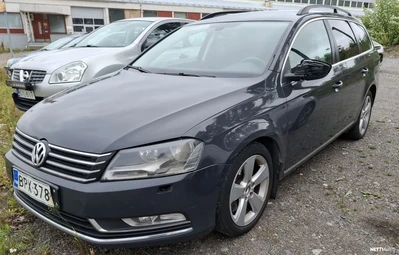 Volkswagen Passat 2012, kuva 1/6