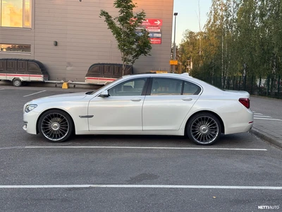 BMW 740 2012, kuva 6/23
