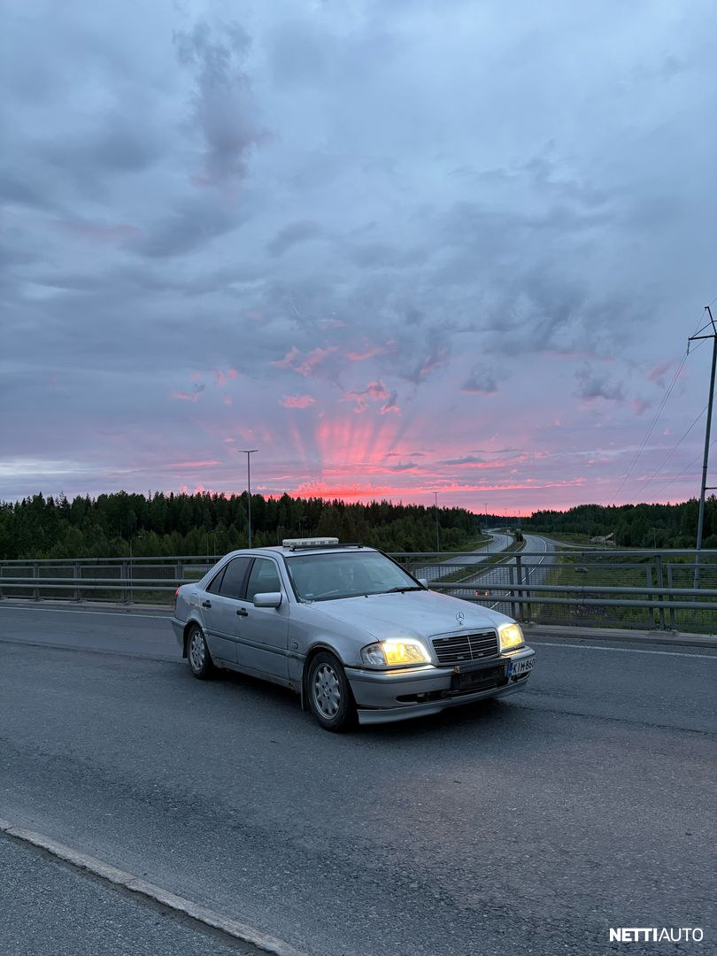 Mercedes-Benz C