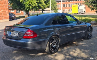 Mercedes-Benz E 2004, kuva 7/10