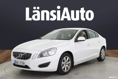 Volvo S60 1,6D DRIVe Momentum Business 2012, photo 1/52