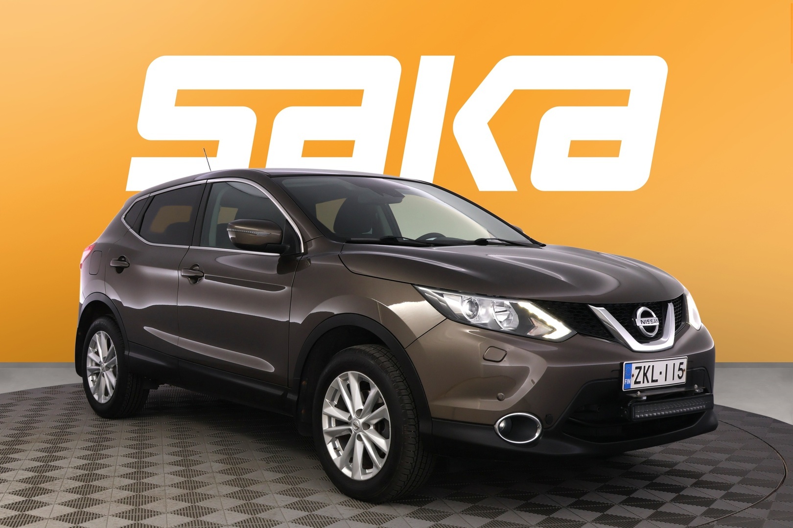 Nissan Qashqai DIG-T 115 Acenta 2WD 6M/T Safety Pack Connect