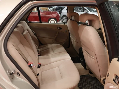 Saab 9-5 2,0t Linear 2004, kuva 5/18