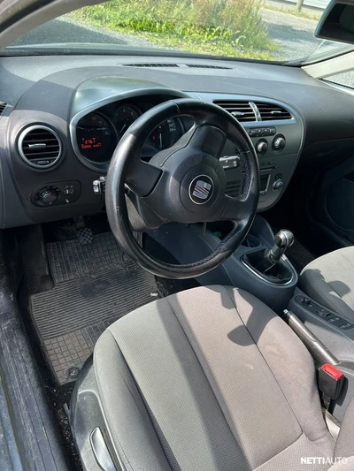 Seat Leon 2006, kuva 6/10