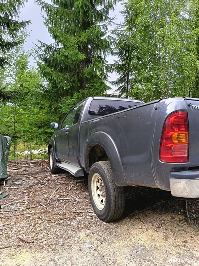 Toyota Hilux 2007, kuva 3/7