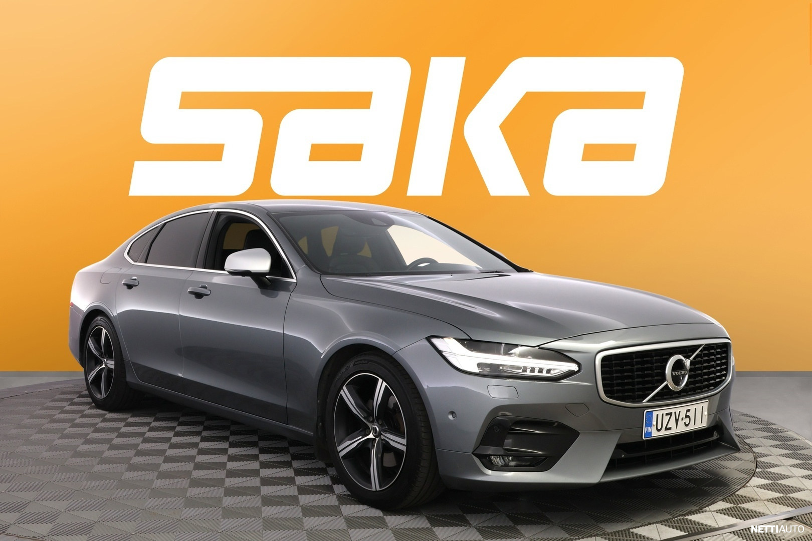 Volvo S90