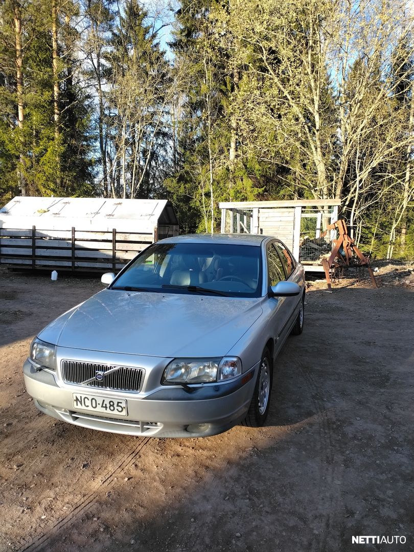 Volvo S80