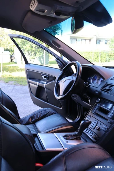Volvo XC90 D5 AWD R-Design aut 2010, photo 2/10