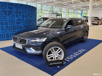 Volvo V60 2021, photo 2/18