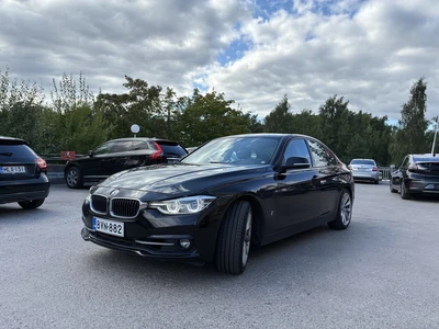 BMW 330 F30 Sedan 330e A Business Sport 2018, photo 2/10