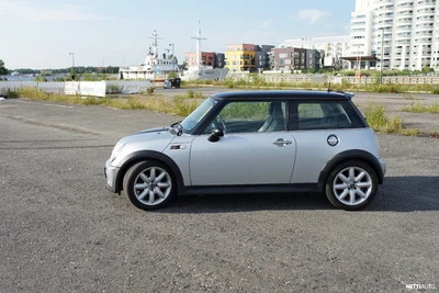 MINI Cooper S 2003, kuva 2/22