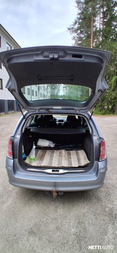 Opel Astra 2007, photo 2/8