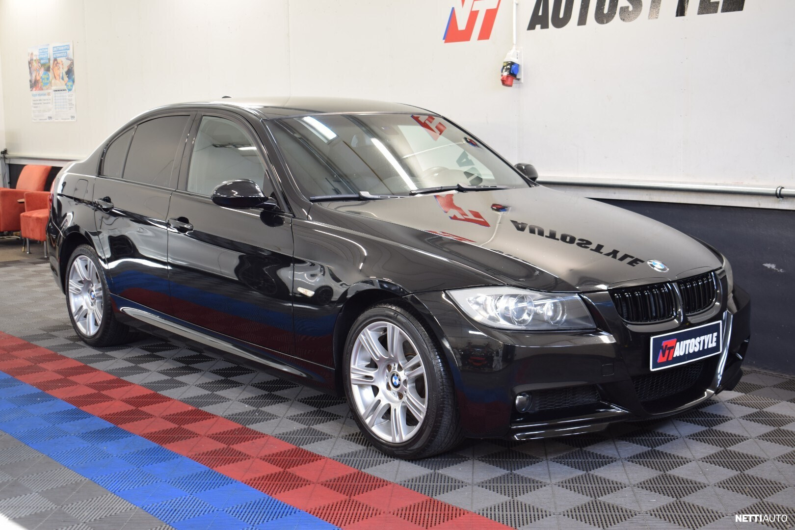 BMW 325