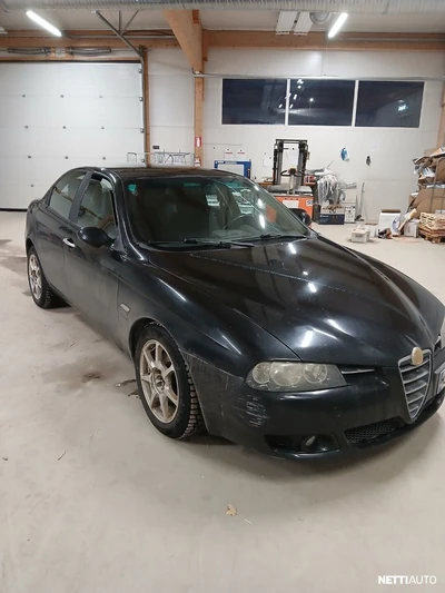 Alfa Romeo 156 2004, kuva 1/10
