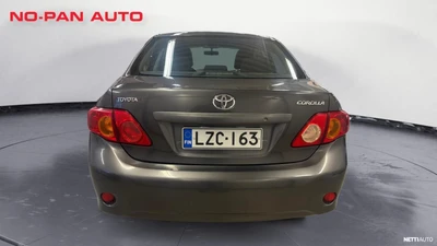 Toyota Corolla 2010, photo 4/19
