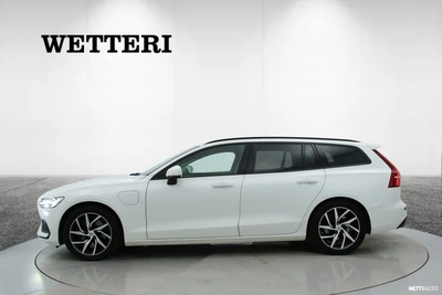Volvo V60 T6 TwE AWD Momentum aut 2020, kuva 2/56