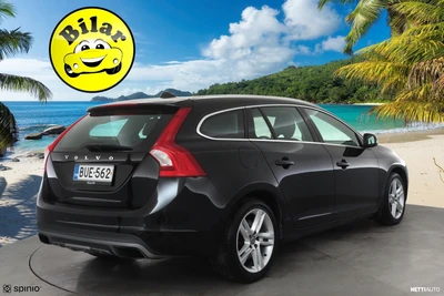 Volvo V60 T3 Classic Summum aut 2017, photo 6/33