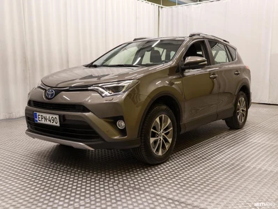 Toyota RAV4 2018, photo 6/40