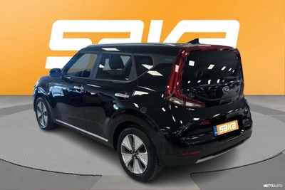 Kia e-Soul Electro 64 kWh 204 hv 2021, photo 2/6