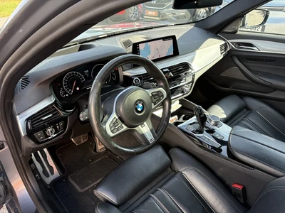 BMW 520 2019, photo 6/9