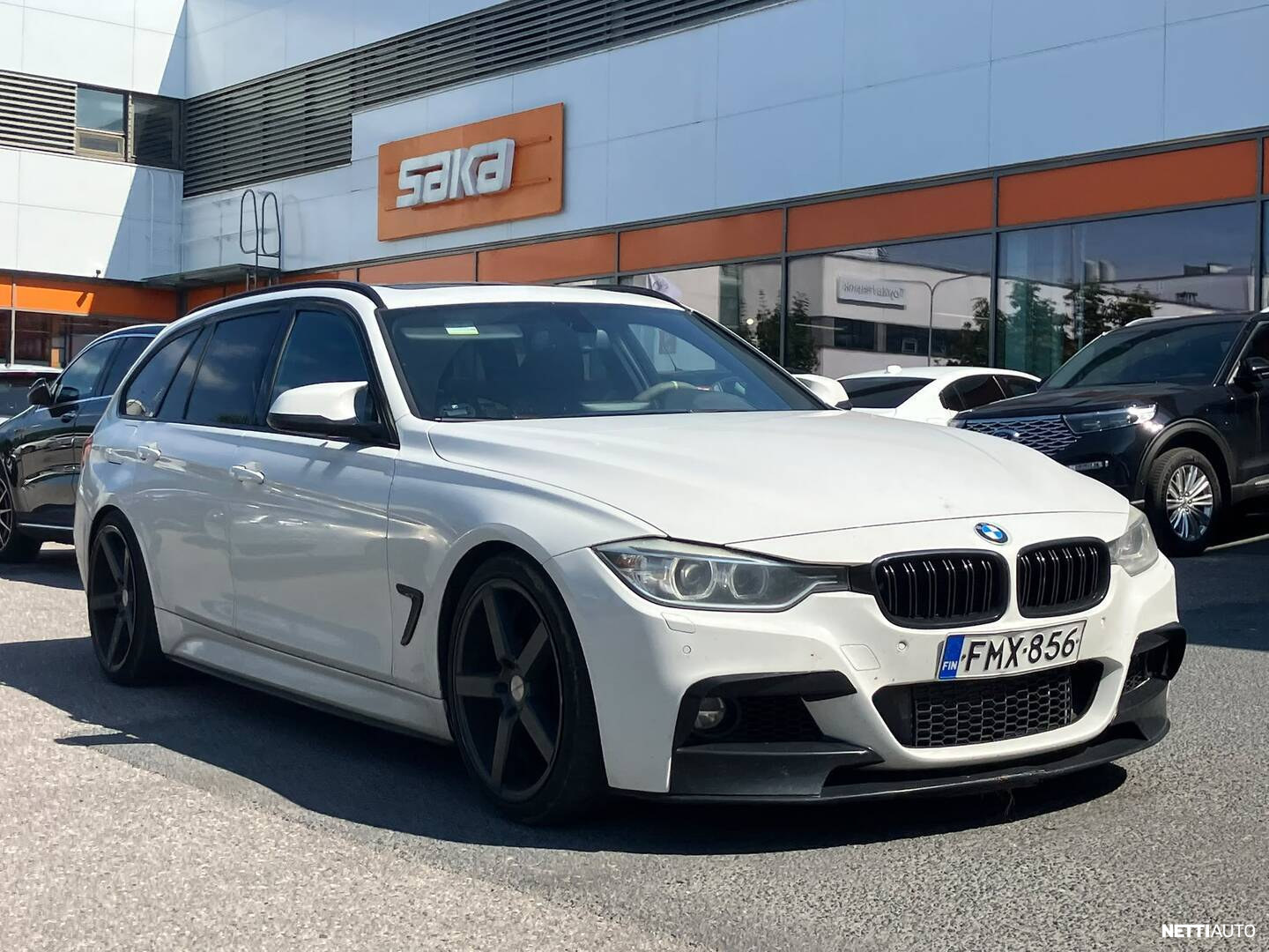 BMW 330