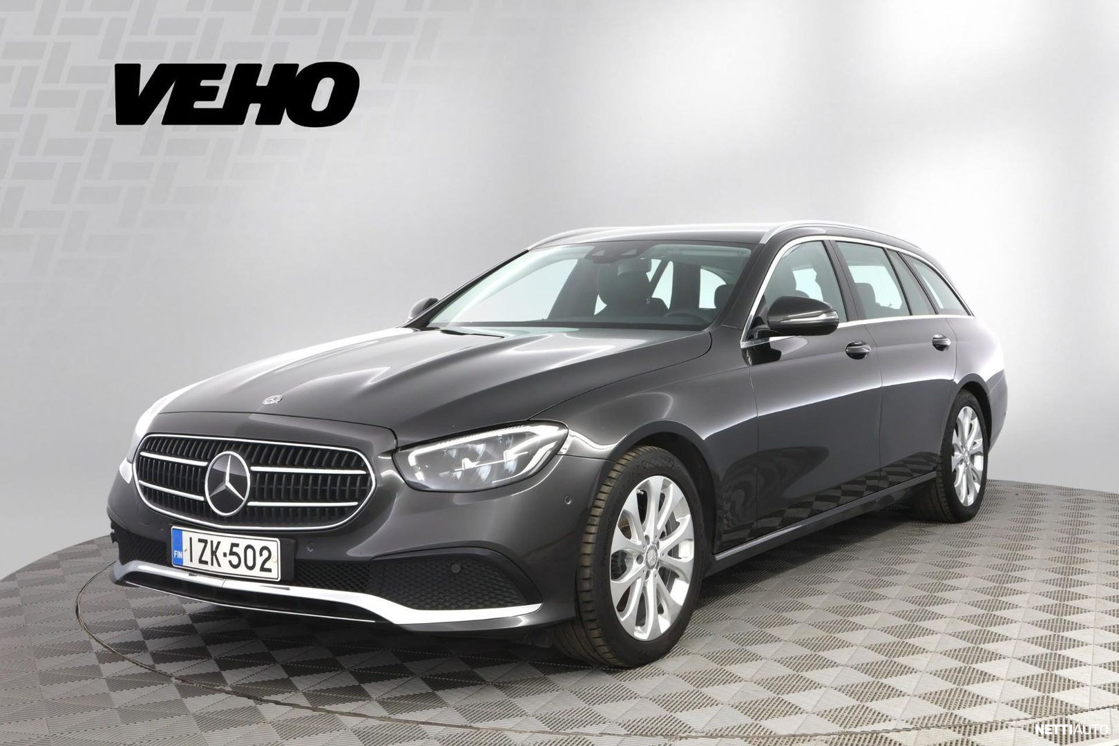 Mercedes-Benz E