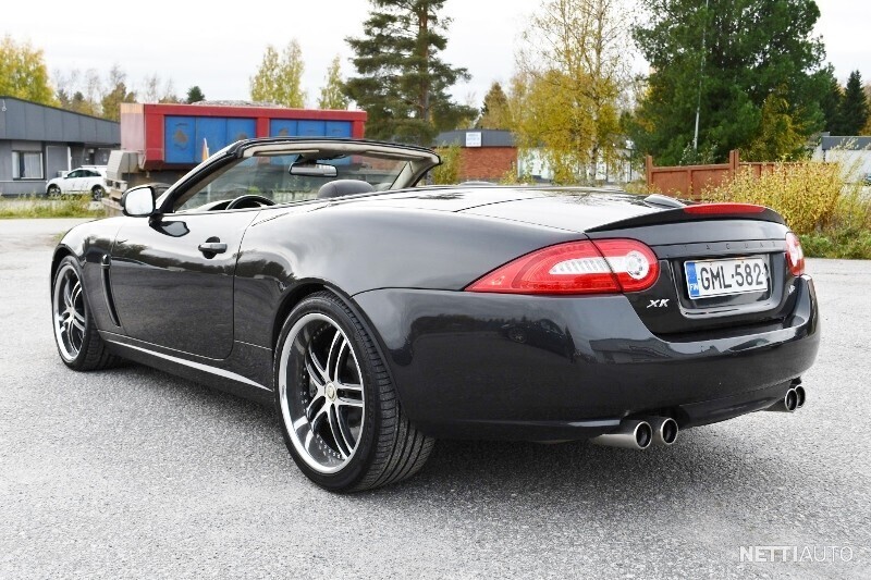 Jaguar XKR