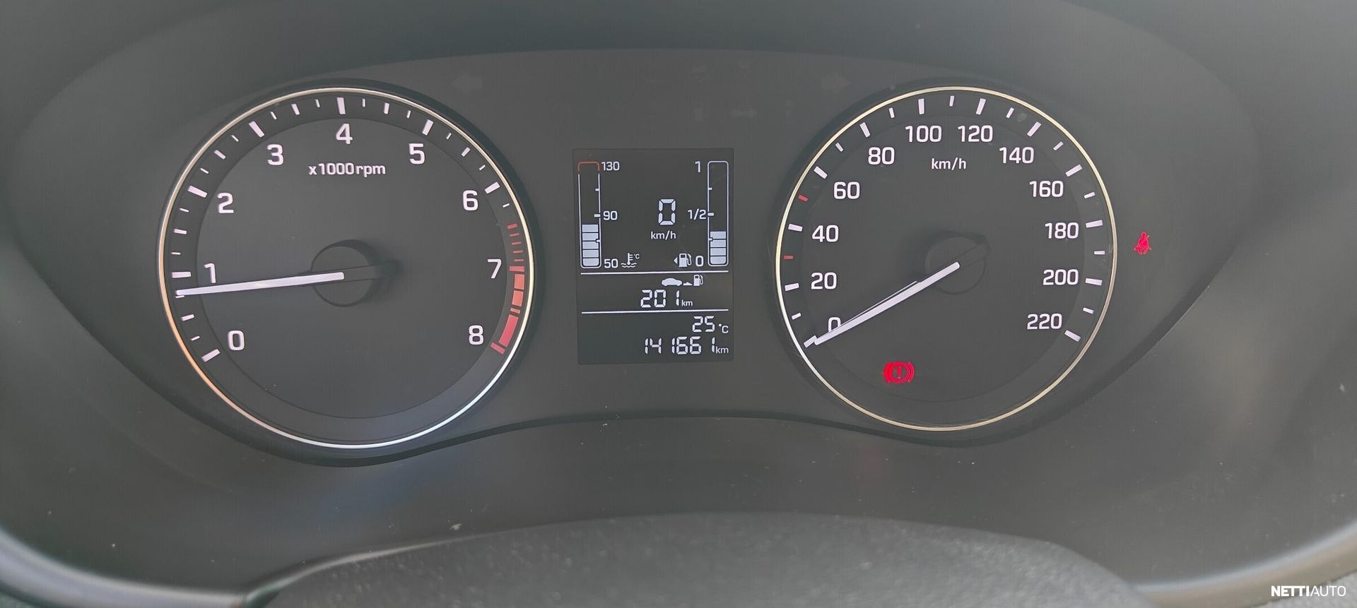 Hyundai i20 2016, kuva 5/13