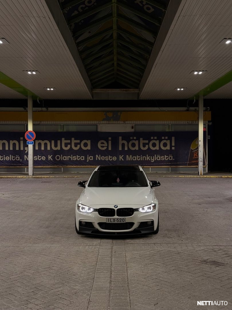 BMW 320
