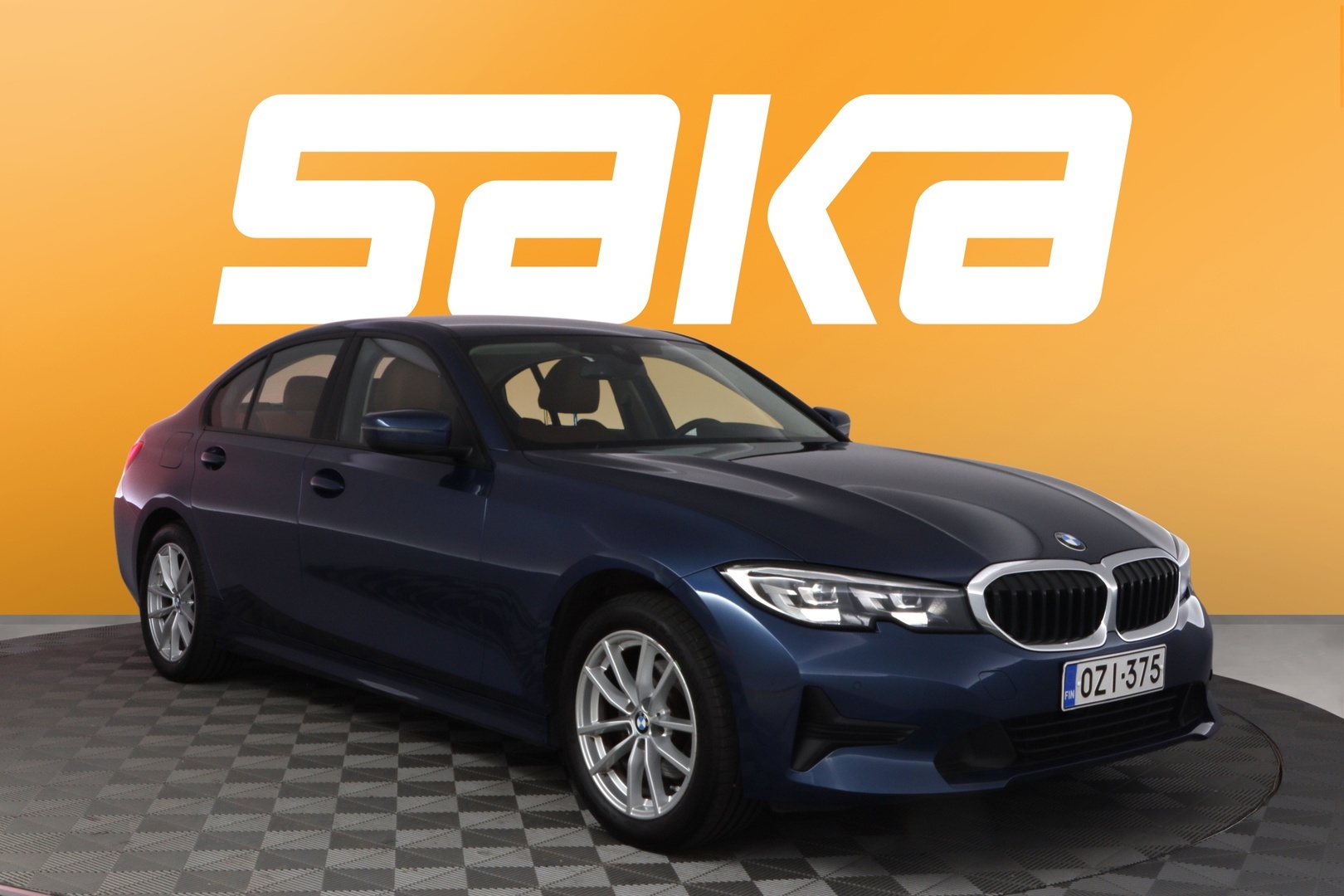 BMW 320