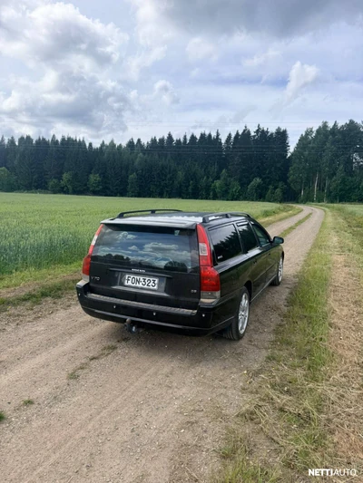 Volvo V70 2004, kuva 4/17