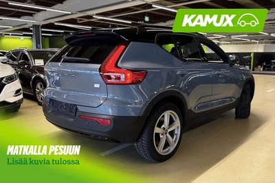 Volvo XC40 2022, photo 2/11