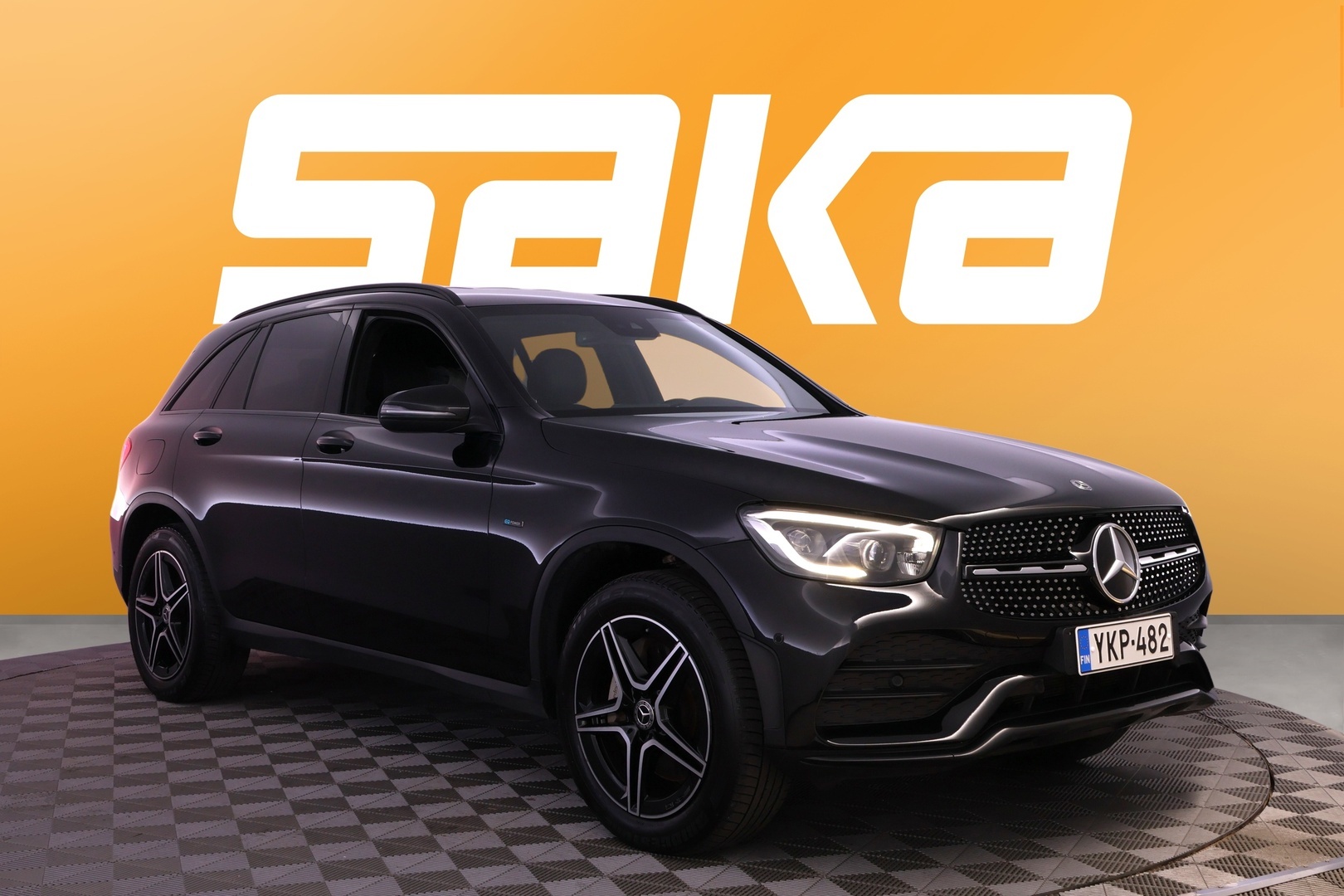 Mercedes-Benz GLC 300 e 4MATIC A Business AMG EQ