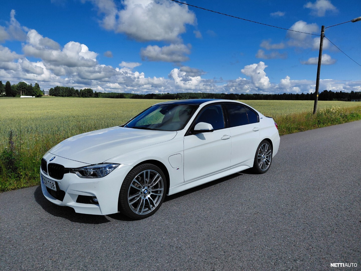 BMW 330