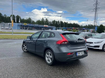 Volvo V40 D2 Kinetic 2013, kuva 4/6
