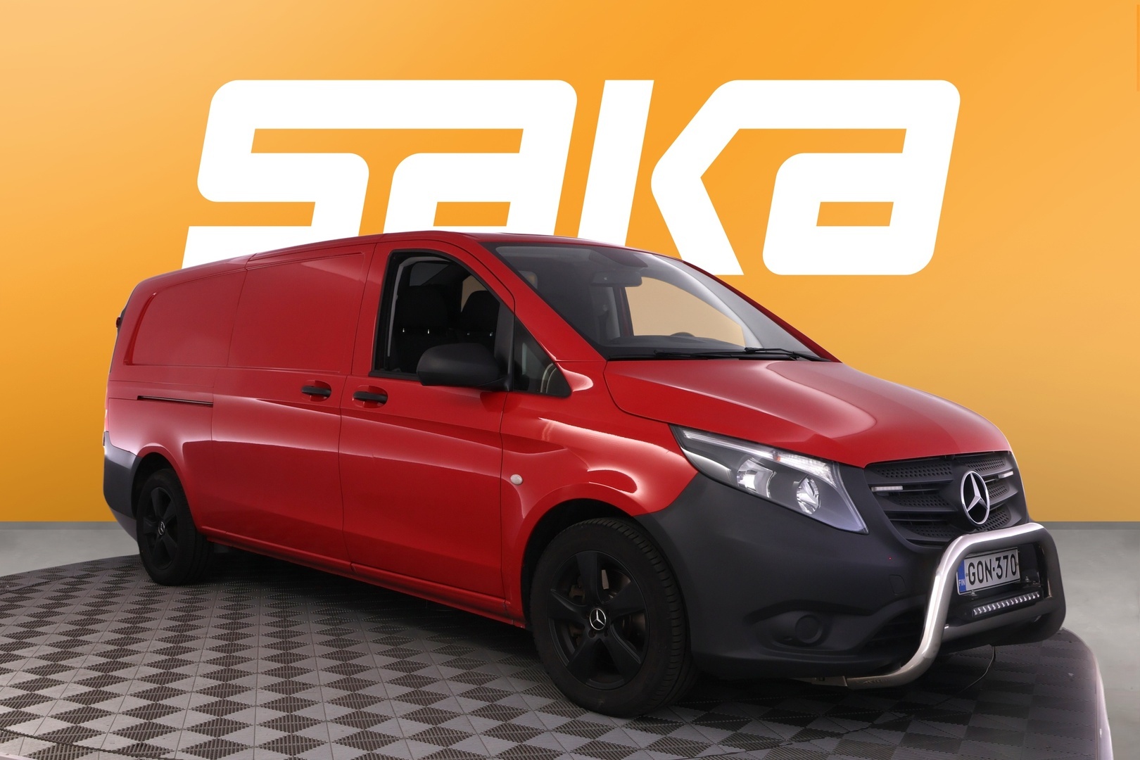 Mercedes-Benz Vito 116CDI 4x4-3,2/34K pitkä A3 A** 2-Om. Suomi-auto / Webasto / Koukku / Vakkari / P. Kamera / Apple & Android 