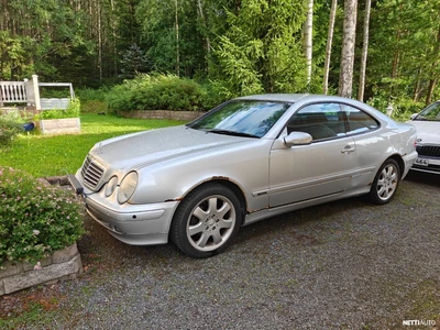 Mercedes-Benz CLK 230 w208 2001, photo 3/14