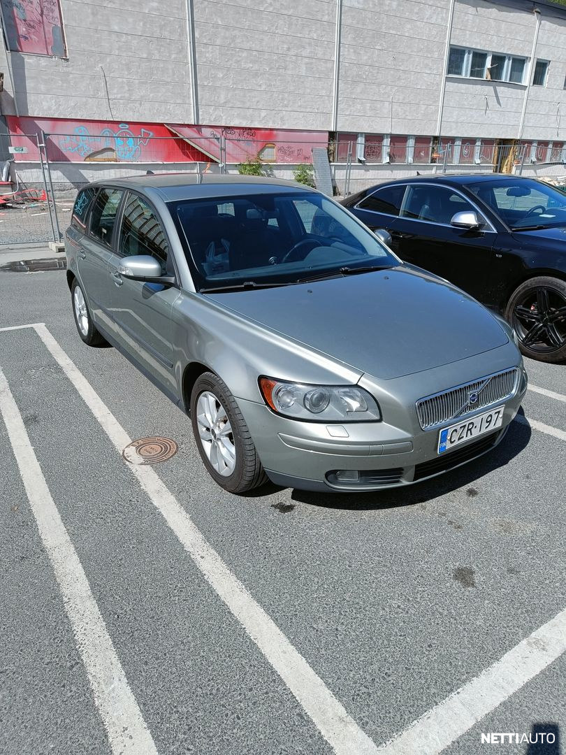 Volvo V50