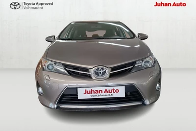 Toyota Auris 1,4 D-4D DPF Active 5ov 2013, kuva 7/23