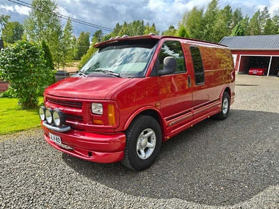 Chevrolet Express 2500 2000, kuva 1/23