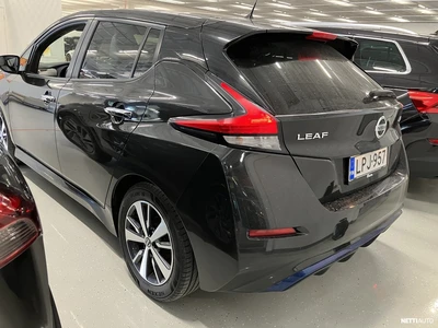 Nissan Leaf Acenta 40 kWh FI 2021, photo 4/10