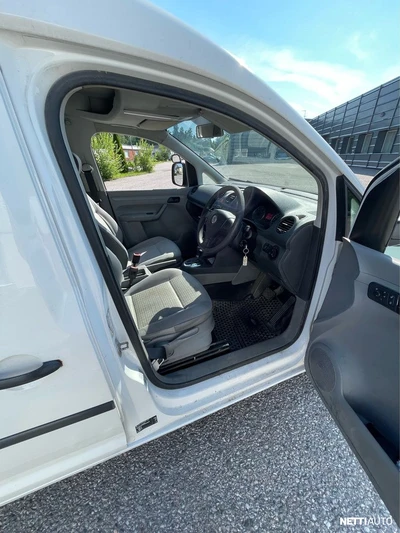 Volkswagen Caddy 2009, photo 5/10