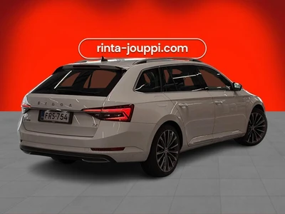 Skoda Superb 2021, kuva 3/4