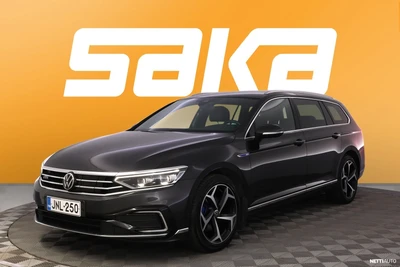 Volkswagen Passat 2021, photo 4/33