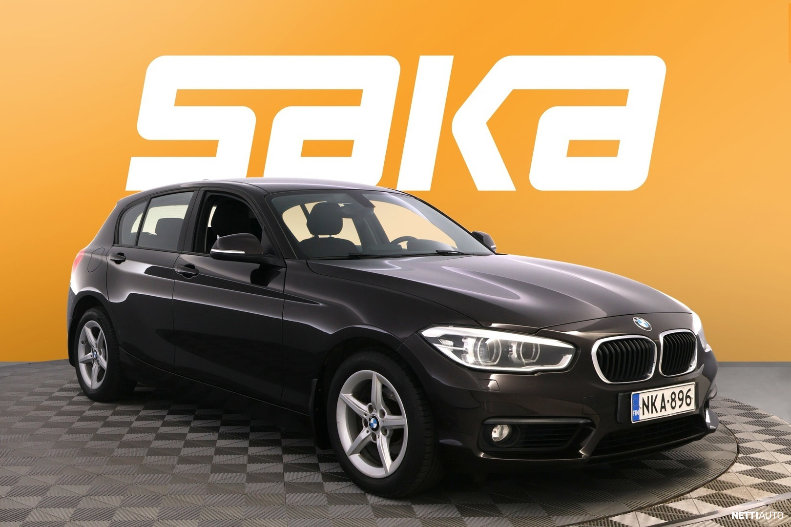 BMW 118