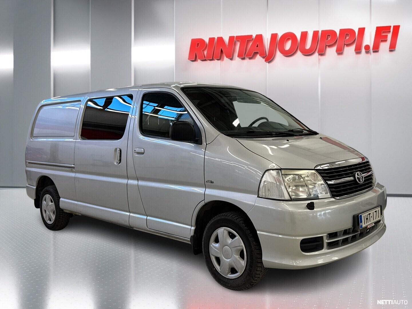 Toyota Hiace 2,5 D-4D 95 4ov pitkä