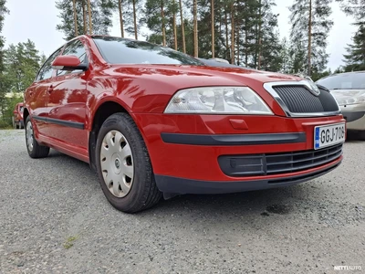 Skoda Octavia 1.6 Fsi 2005, kuva 1/20