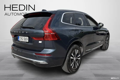 Volvo XC60 2022, photo 3/27